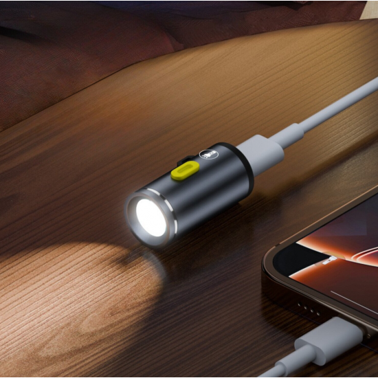 4smarts Explorer USB-C komplet – kabel za ključe + adapter + vžigalnik + LED lučka
