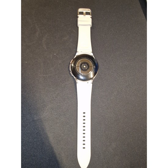 Samsung Galaxy Watch4 Classic 46mm LTE silver Samsung Galaxy Watch4 Classic 46mm LTE silver