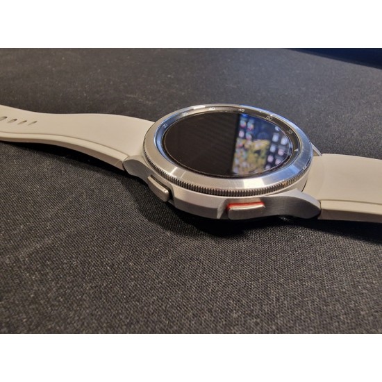 Samsung Galaxy Watch4 Classic 46mm LTE silver Samsung Galaxy Watch4 Classic 46mm LTE silver